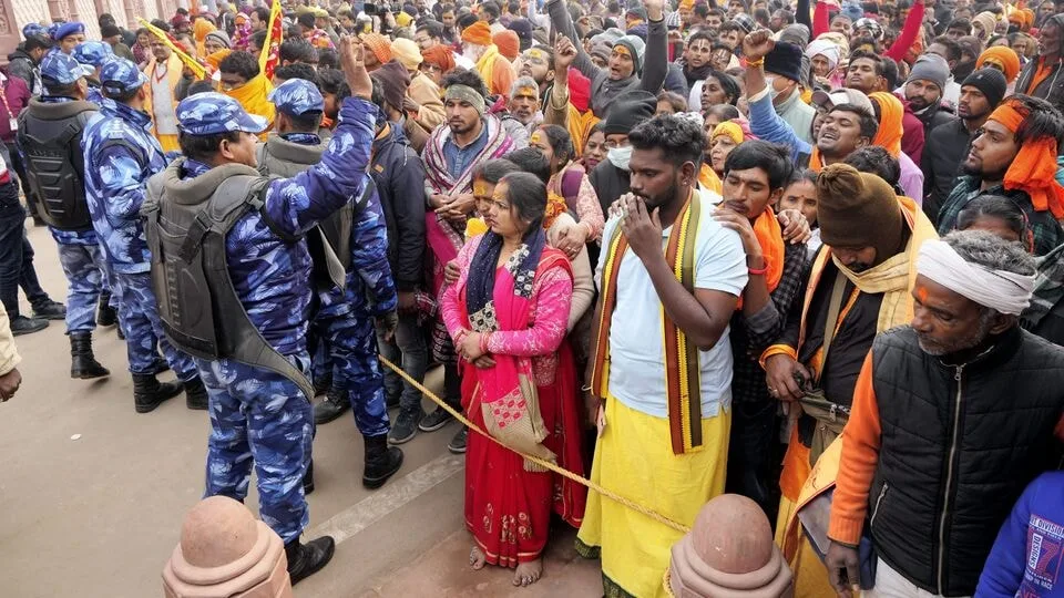 Ayodhya Ram Temple Entry Closed: அயோத்தி ராமர் கோவில் நுழைவு தற்காலிகமாக மூடல்.. காரணம் என்ன?